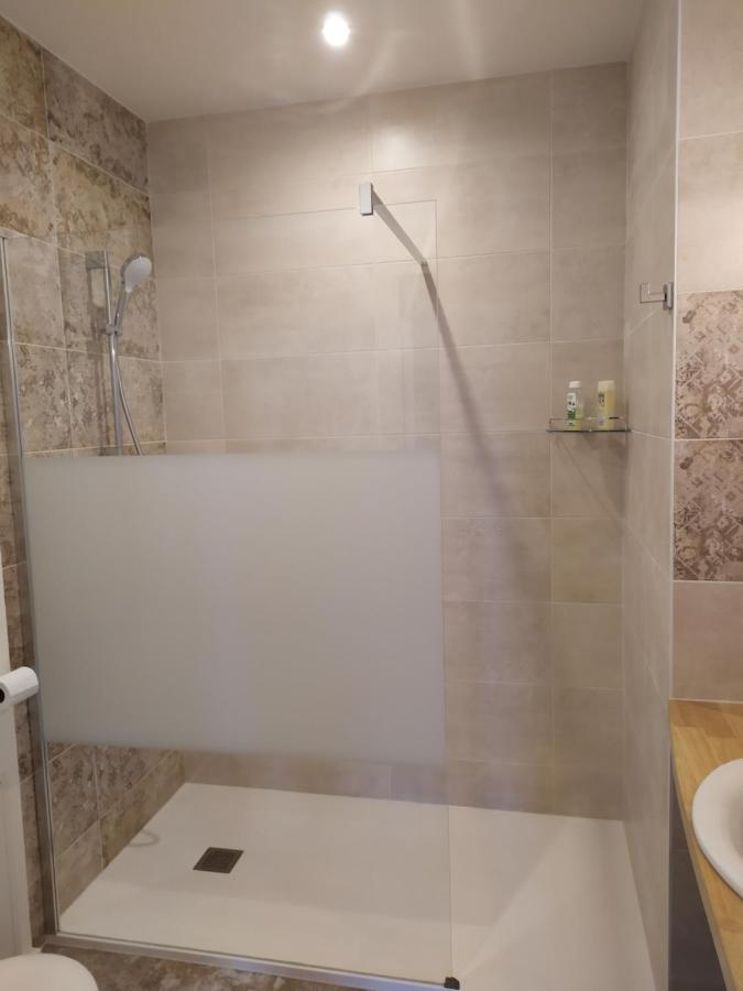 Hotel La Rapiette de Noblat à Saint-Léonard-de-Noblat Extérieur photo