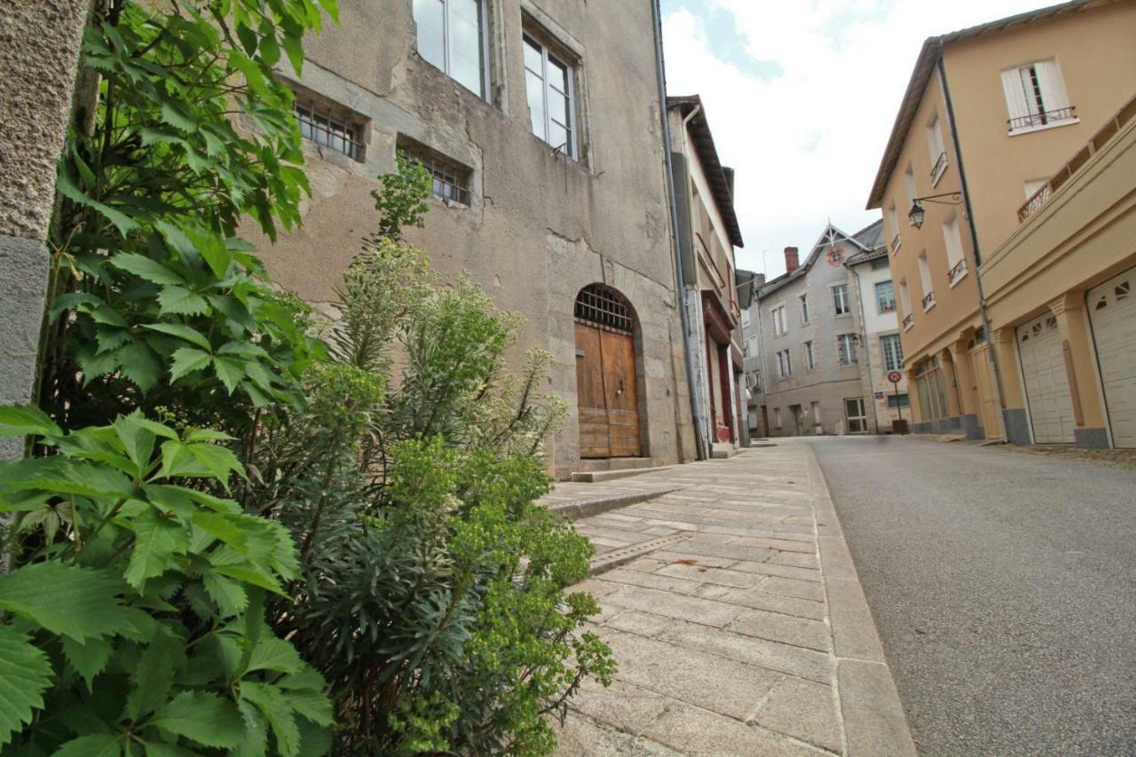 Hotel La Rapiette de Noblat à Saint-Léonard-de-Noblat Extérieur photo